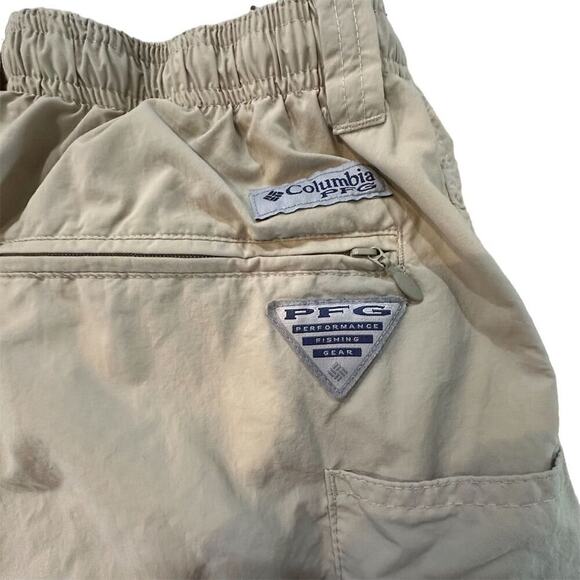 Columbia‎ PFG Men's Cargo Shorts Beige S Elastic Waistband Multiple Pockets - Picture 3 of 9
